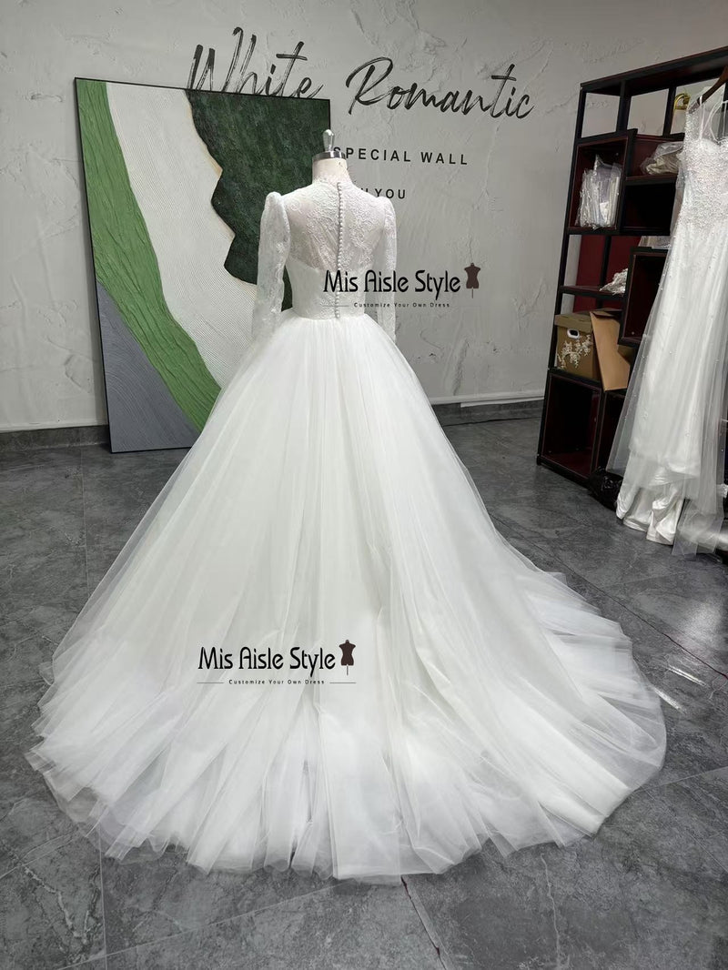 Tulle And Lace Wedding Dress