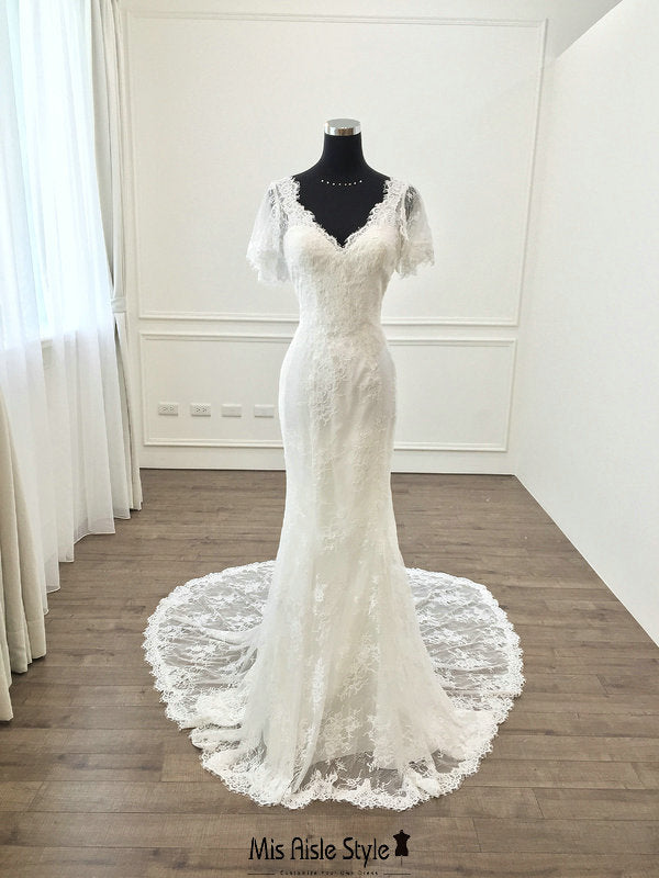 Mermaid Low V-back Soft Lace Flutter Sleeve Wedding Dress misaislestyle Mermaid Low V-back Soft Lace Flutter Sleeve Wedding Dress misaislestyle