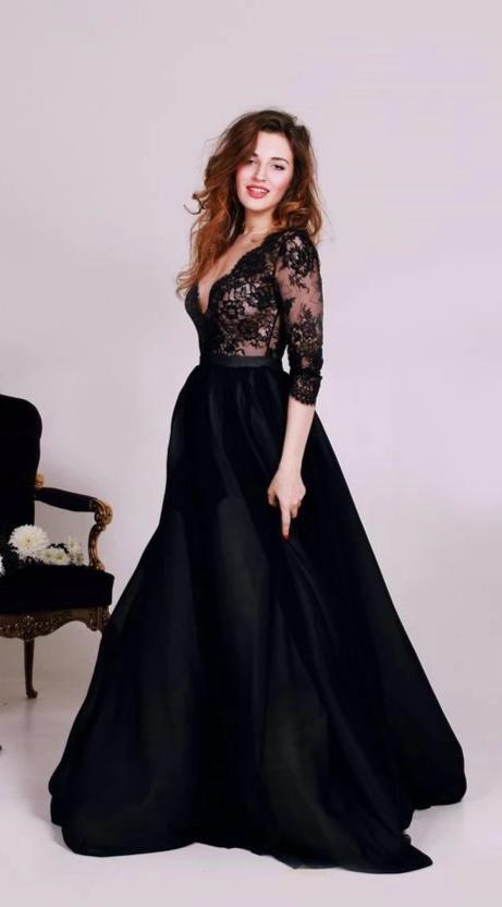 Black Lace Long Sleeve Plus Size Formal Dresses