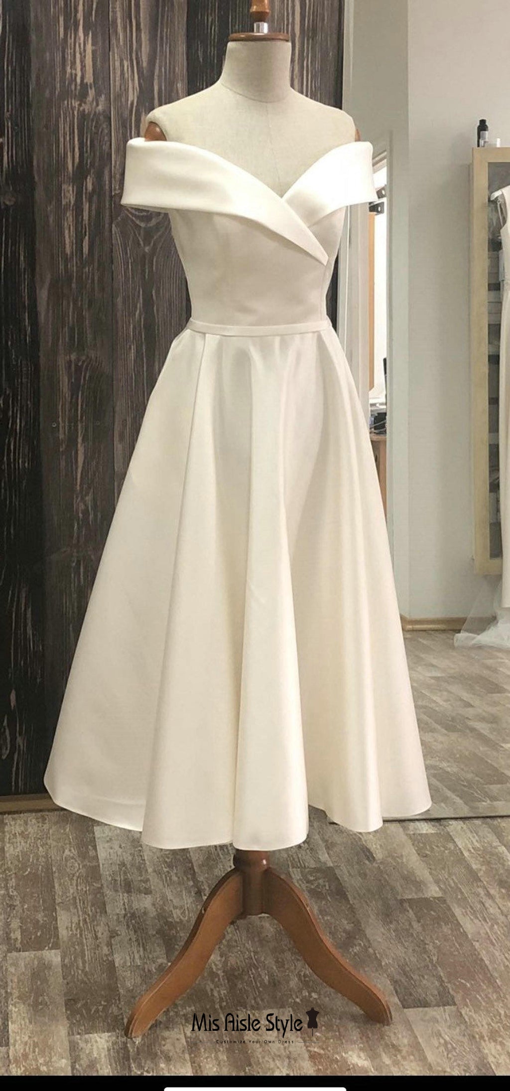 Simple Off Shoulder Sleeve Short Wedding Dress